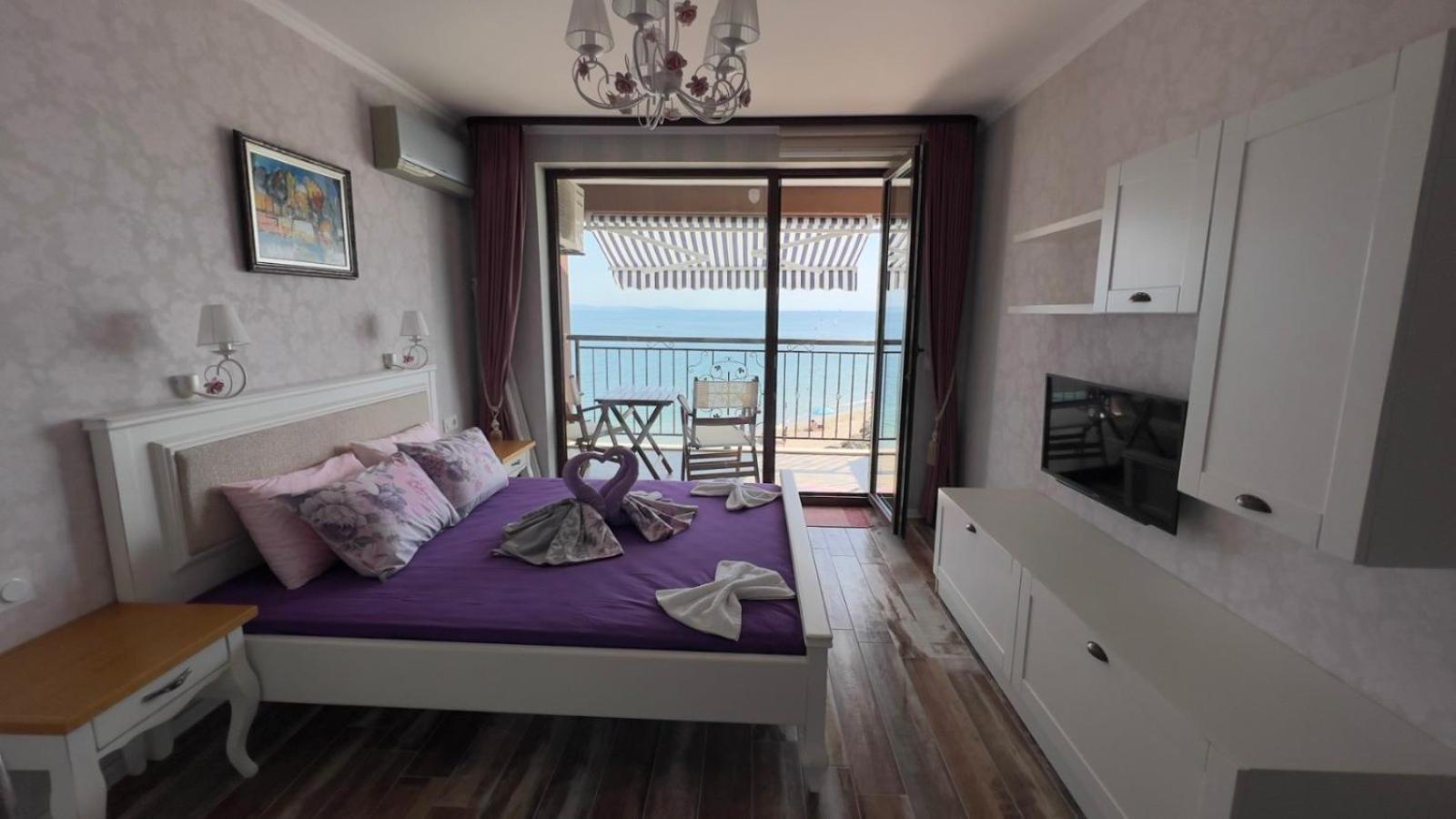 Apartment и студия в комплекс акротирия *