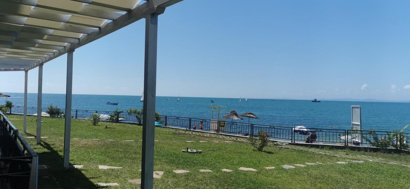 и студия в комплекс акротирия Nesebar