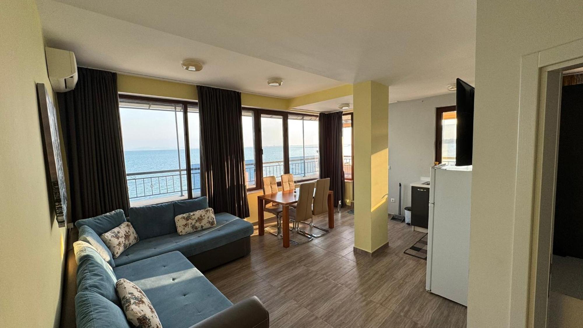 Apartment и студия в комплекс акротирия *