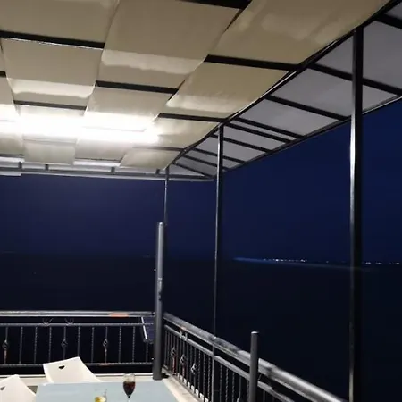 Апартаменти И Студия В Комплекс Акротирия Nesebar Exterior photo