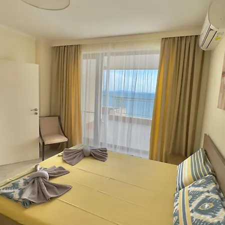Апартаменти И Студия В Комплекс Акротирия Nesebar Exterior photo