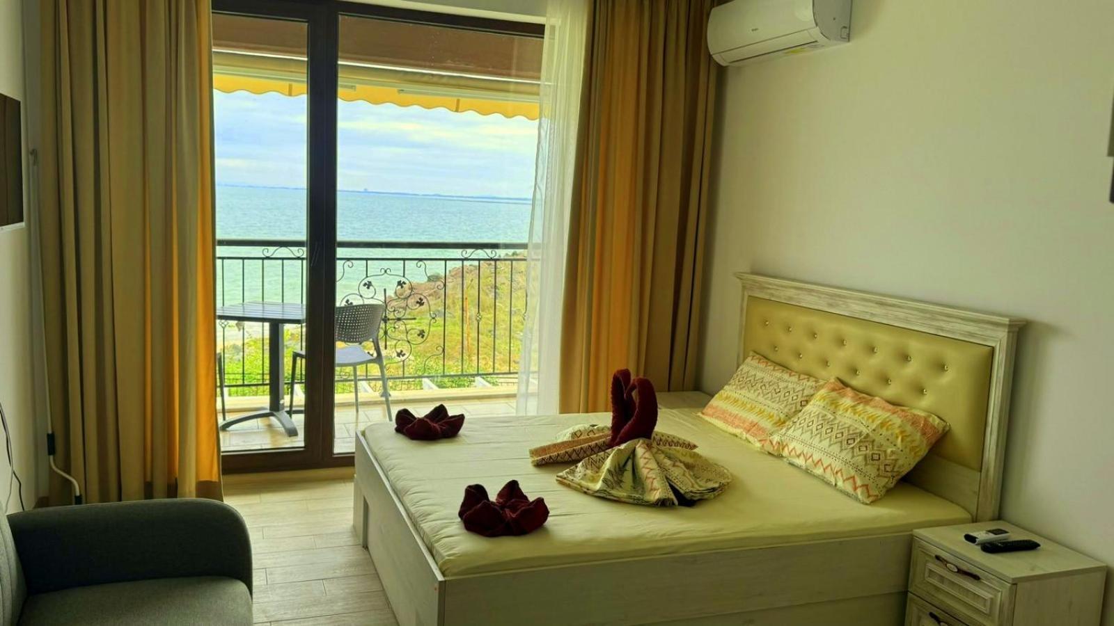 и студия в комплекс акротирия Apartament Nesebyr