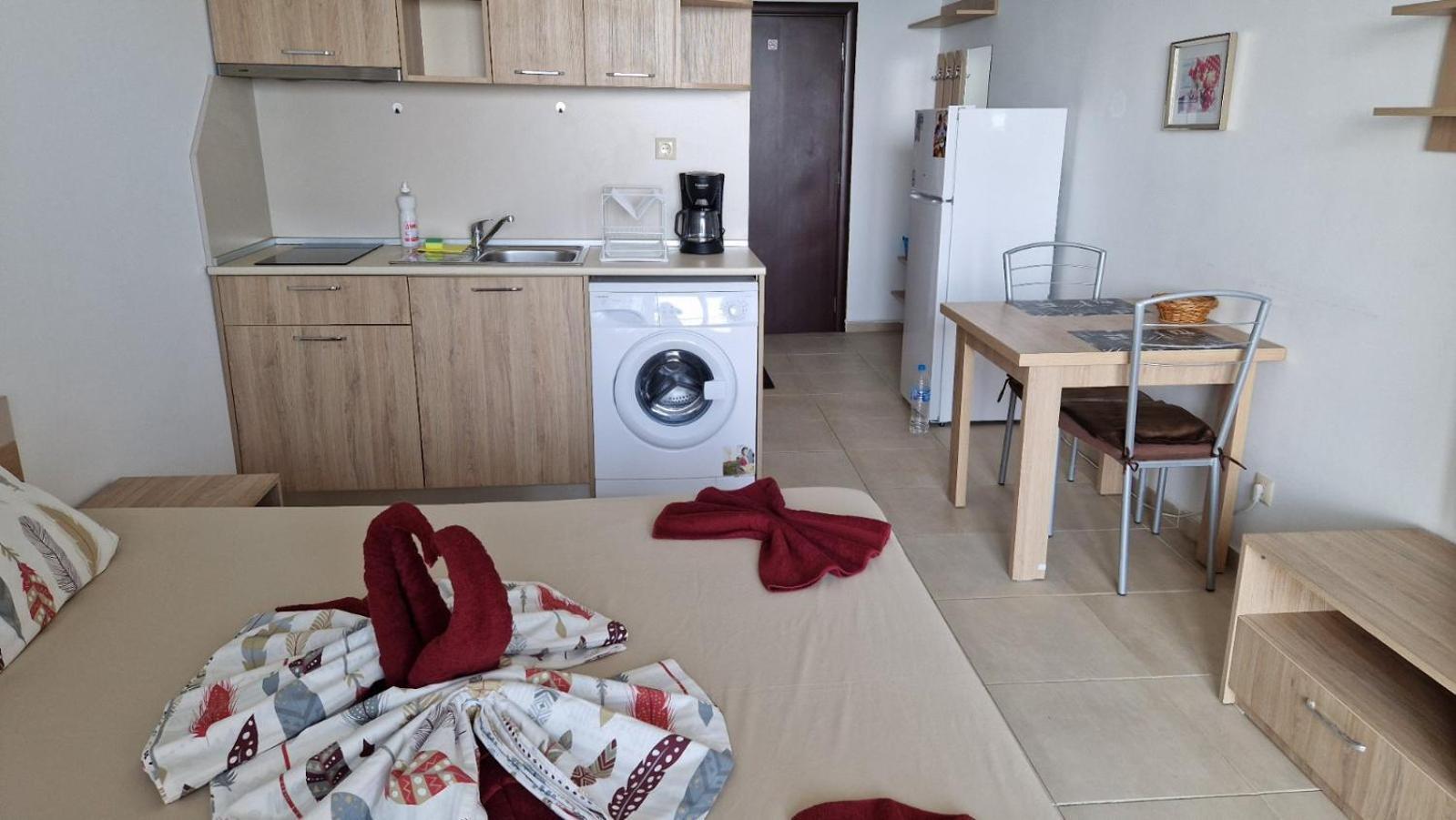 и студия в комплекс акротирия Apartament